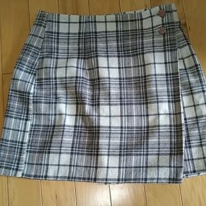 Mini wool wrap skirt